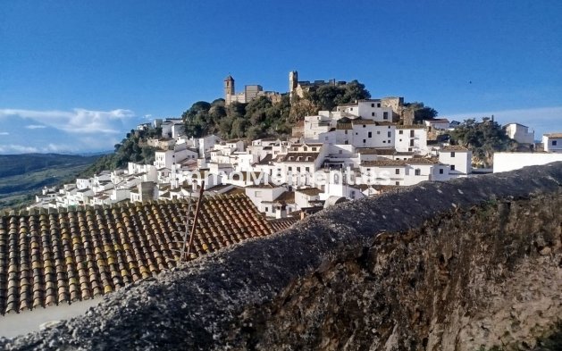 Villa - Wiederverkauf - Casares - Casares Centro