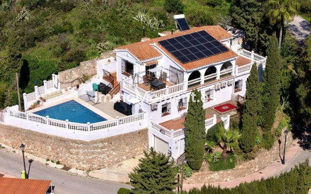 Villa - Wiederverkauf - Fuengirola - Fuengirola Centro