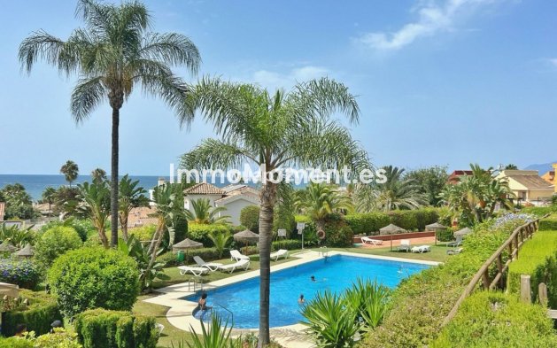 Villa - Wiederverkauf - Marbella - Costabella