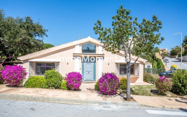 Villa - Wiederverkauf - Marbella - Elviria