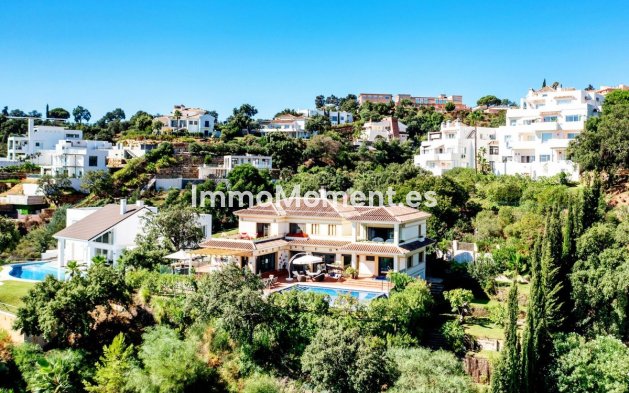 Villa - Wiederverkauf - Marbella - La Mairena