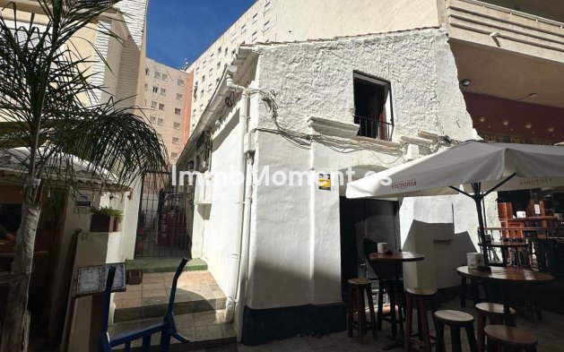 Villa - Wiederverkauf - Marbella - Marbella Centro