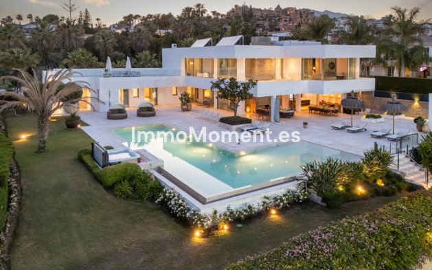 Villa - Wiederverkauf - Marbella - Nueva Andalucía