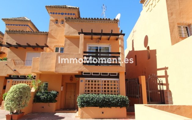 Villa - Wiederverkauf - Marbella - The Golden Mile