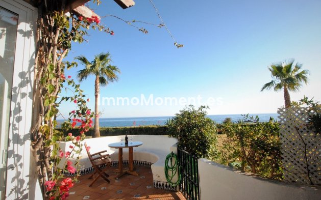 Villa - Wiederverkauf - Mijas - Calahonda