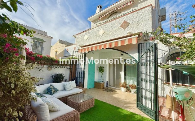 Villa - Wiederverkauf - Mijas - Calahonda