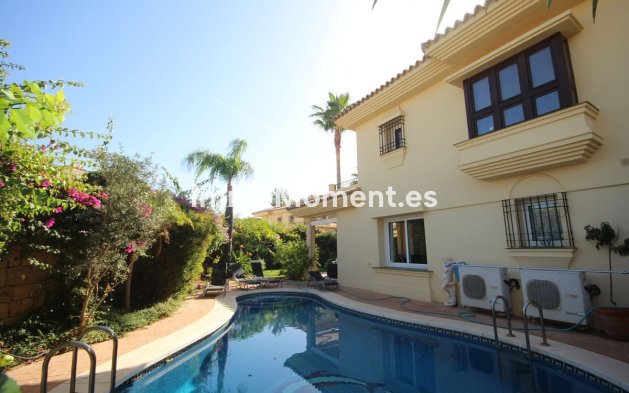 Villa - Wiederverkauf - Mijas - Riviera del Sol