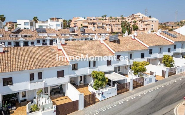 Villa - Wiederverkauf - Mijas - Riviera del Sol