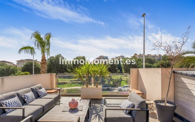 Villa - Wiederverkauf - Orihuela - La Zenia