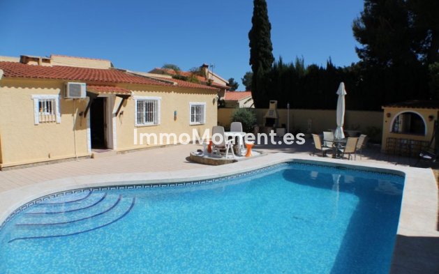 Vrijstaande villa - Bestaande woning - Alfaz del Pi - L'Alfás del Pi Centro