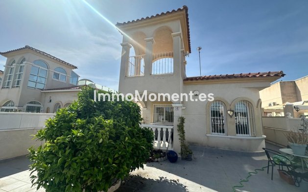 Vrijstaande villa - Bestaande woning - Algorfa - Algorfa Centro