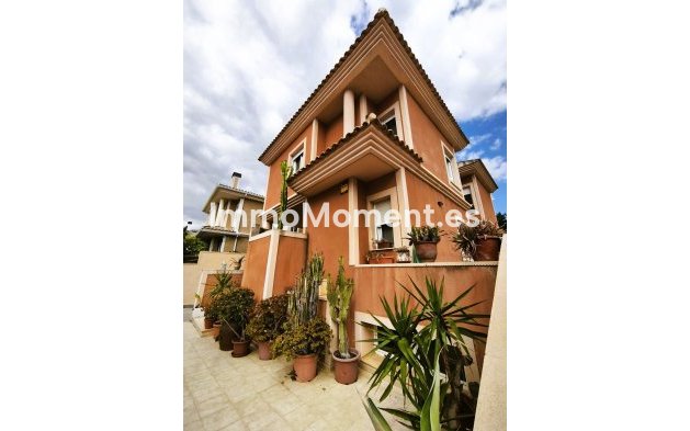 Vrijstaande villa - Bestaande woning - Alicante - Alicante Centro