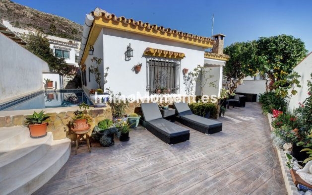 Vrijstaande villa - Bestaande woning - Benalmadena - Benalmadena Centro