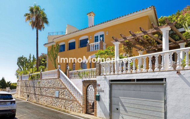 Vrijstaande villa - Bestaande woning - Benalmadena - Torremuelle