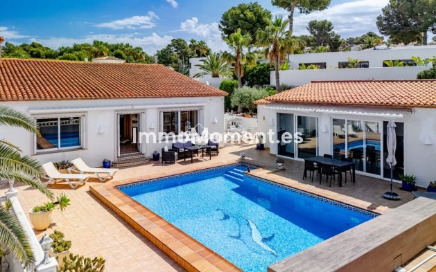 Vrijstaande villa - Bestaande woning - Benissa - Benissa Centro