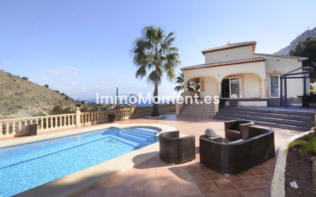 Vrijstaande villa - Bestaande woning - Calpe - Calpe Centro