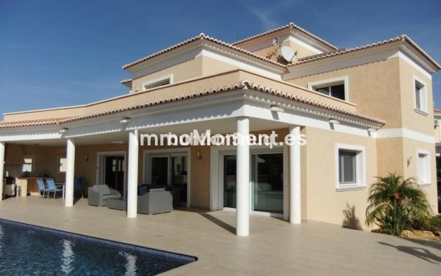 Vrijstaande villa - Bestaande woning - Calpe - Calpe Centro