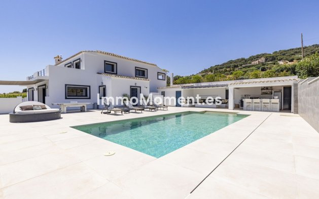Vrijstaande villa - Bestaande woning - Casares - Casares Playa