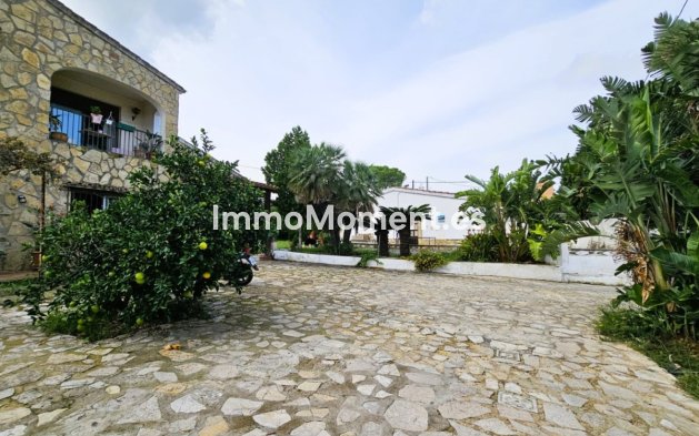 Vrijstaande villa - Bestaande woning - Denia - Denia Centro