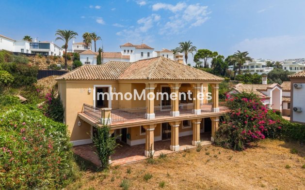 Vrijstaande villa - Bestaande woning - Estepona  - Estepona Centro