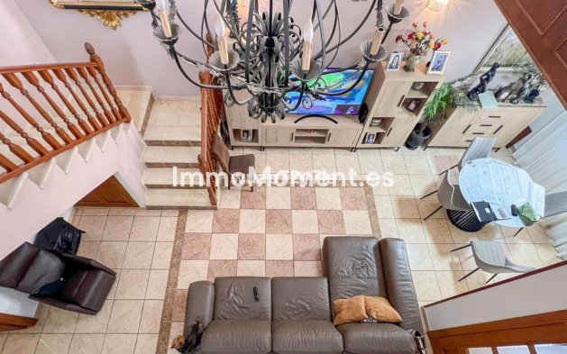 Vrijstaande villa - Bestaande woning - Estepona  - Estepona Centro