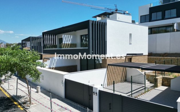 Vrijstaande villa - Bestaande woning - Estepona  - Estepona Centro