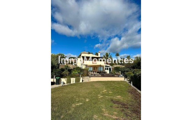 Vrijstaande villa - Bestaande woning - Estepona  - Estepona Centro
