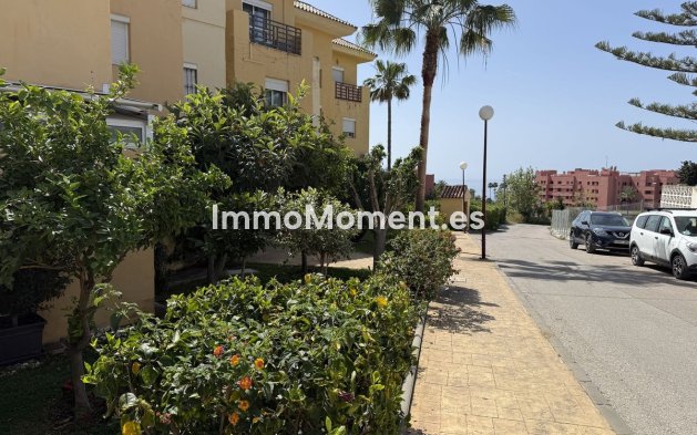 Vrijstaande villa - Bestaande woning - Estepona  - RSO-81183