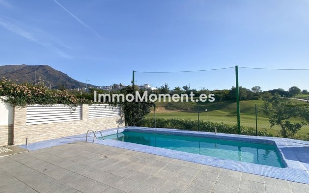 Vrijstaande villa - Bestaande woning - Estepona  - Valle Romano