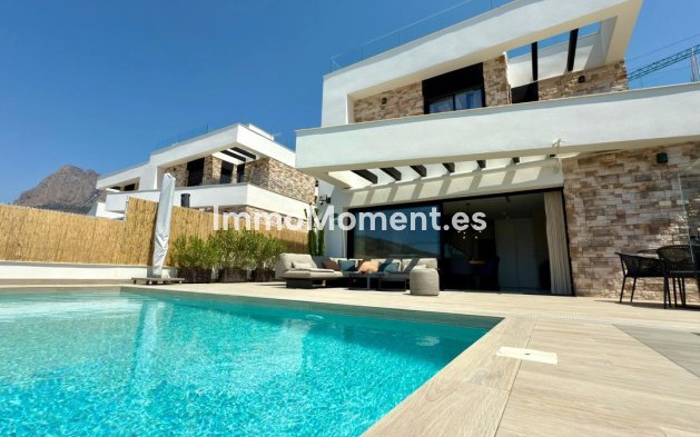 Vrijstaande villa - Bestaande woning - Finestrat - Finestrat