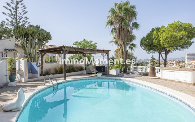 Vrijstaande villa - Bestaande woning - Fuengirola - Fuengirola Centro