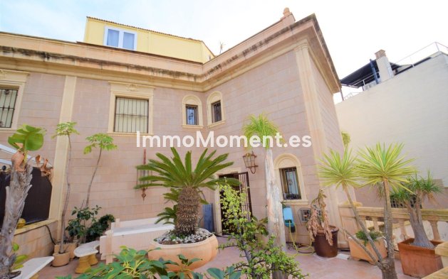 Vrijstaande villa - Bestaande woning - Guardamar del Segura - Guardamar del Segura Centro