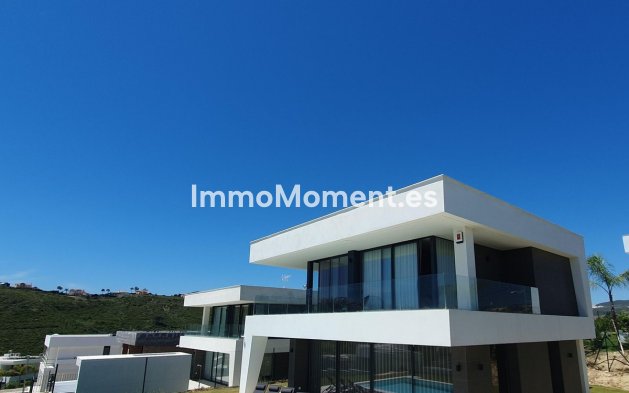 Vrijstaande villa - Bestaande woning - Manilva - La Duquesa