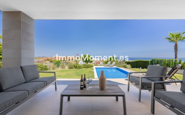 Vrijstaande villa - Bestaande woning - Manilva - Manilva