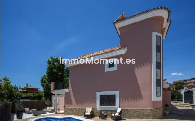 Vrijstaande villa - Bestaande woning - Manilva - San Luis de Sabinillas
