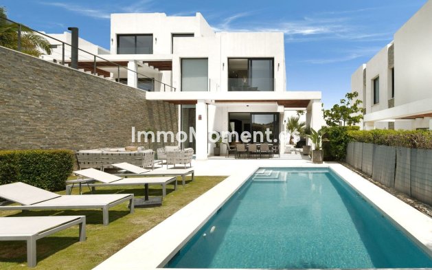 Vrijstaande villa - Bestaande woning - Marbella - Cabopino