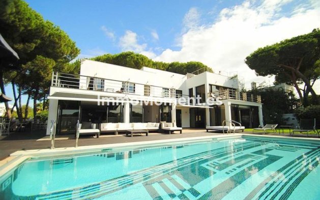 Vrijstaande villa - Bestaande woning - Marbella - Cabopino