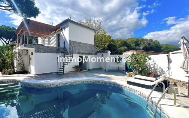 Vrijstaande villa - Bestaande woning - Marbella - Elviria