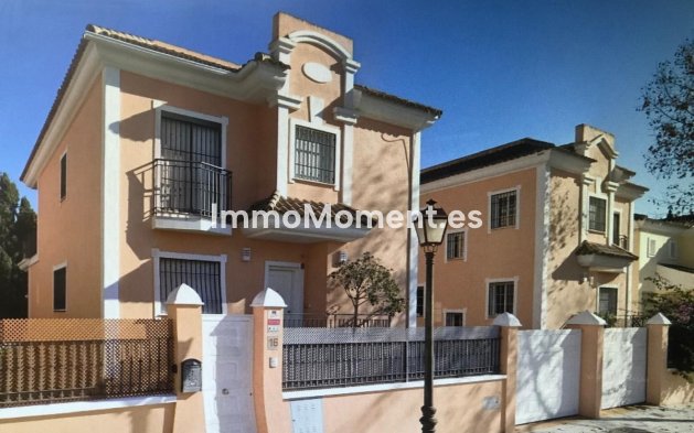 Vrijstaande villa - Bestaande woning - Marbella - Elviria