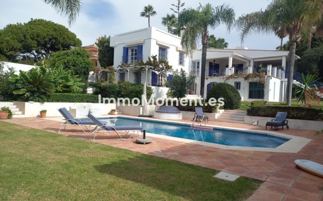 Vrijstaande villa - Bestaande woning - Marbella - Guadalmina Alta