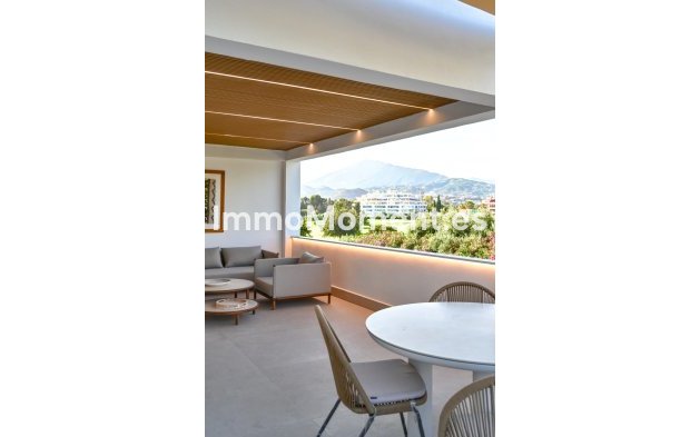 Vrijstaande villa - Bestaande woning - Marbella - Guadalmina Alta