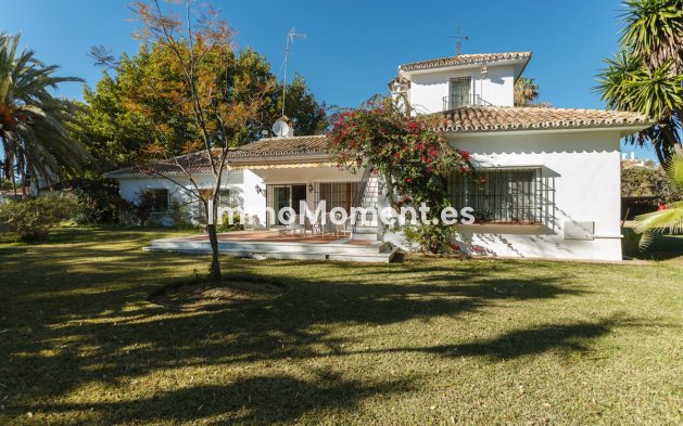 Vrijstaande villa - Bestaande woning - Marbella - Guadalmina Baja