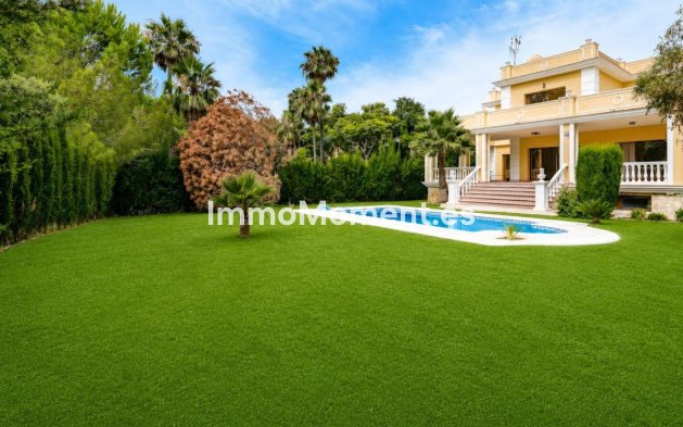 Vrijstaande villa - Bestaande woning - Marbella - Hacienda Las Chapas