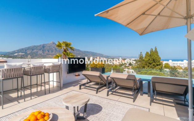 Vrijstaande villa - Bestaande woning - Marbella - Nueva Andalucía