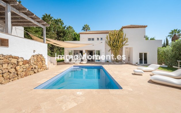 Vrijstaande villa - Bestaande woning - Marbella - Nueva Andalucía