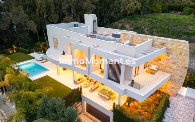 Vrijstaande villa - Bestaande woning - Marbella - Nueva Andalucía