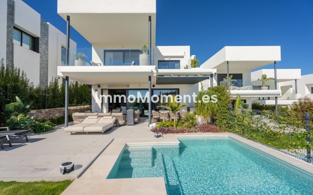 Vrijstaande villa - Bestaande woning - Marbella - Santa Clara