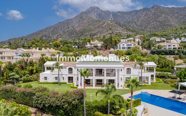Vrijstaande villa - Bestaande woning - Marbella - Sierra Blanca