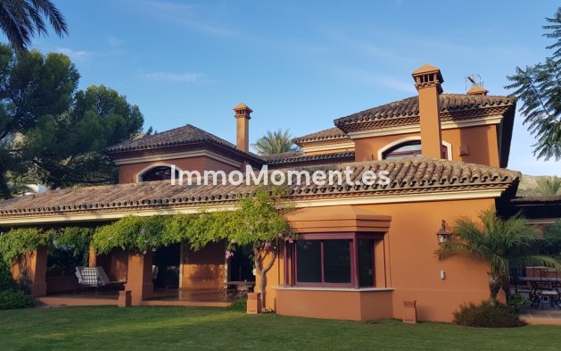 Vrijstaande villa - Bestaande woning - Marbella - Sierra Blanca
