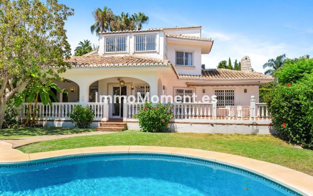 Vrijstaande villa - Bestaande woning - Mijas - Calahonda